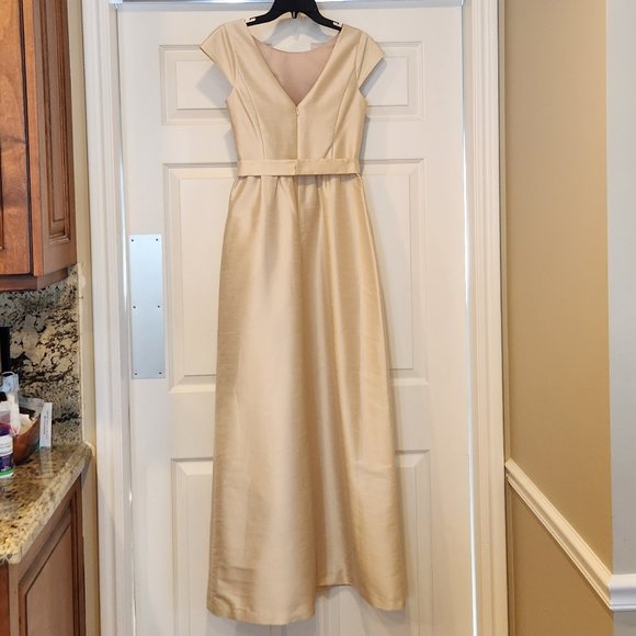 Alfred Sung Dress Champagne color_Like New - Picture 5 of 10